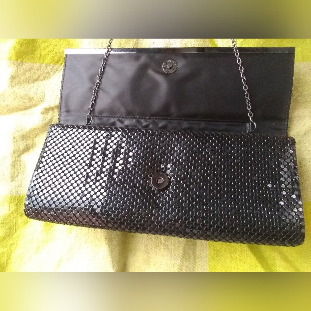 Jessica McClintock Black Metal Mesh Baguette Clutch Purse